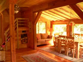 Haus_Beaver_Castle_Dining_Room